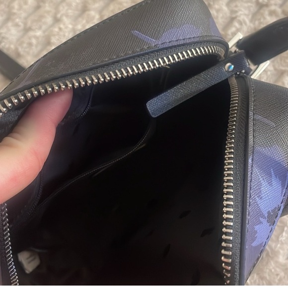 Kate Spade New York EUC 
NEWBURY LANE CAMMIE CROSSBODY - Picture 5 of 15